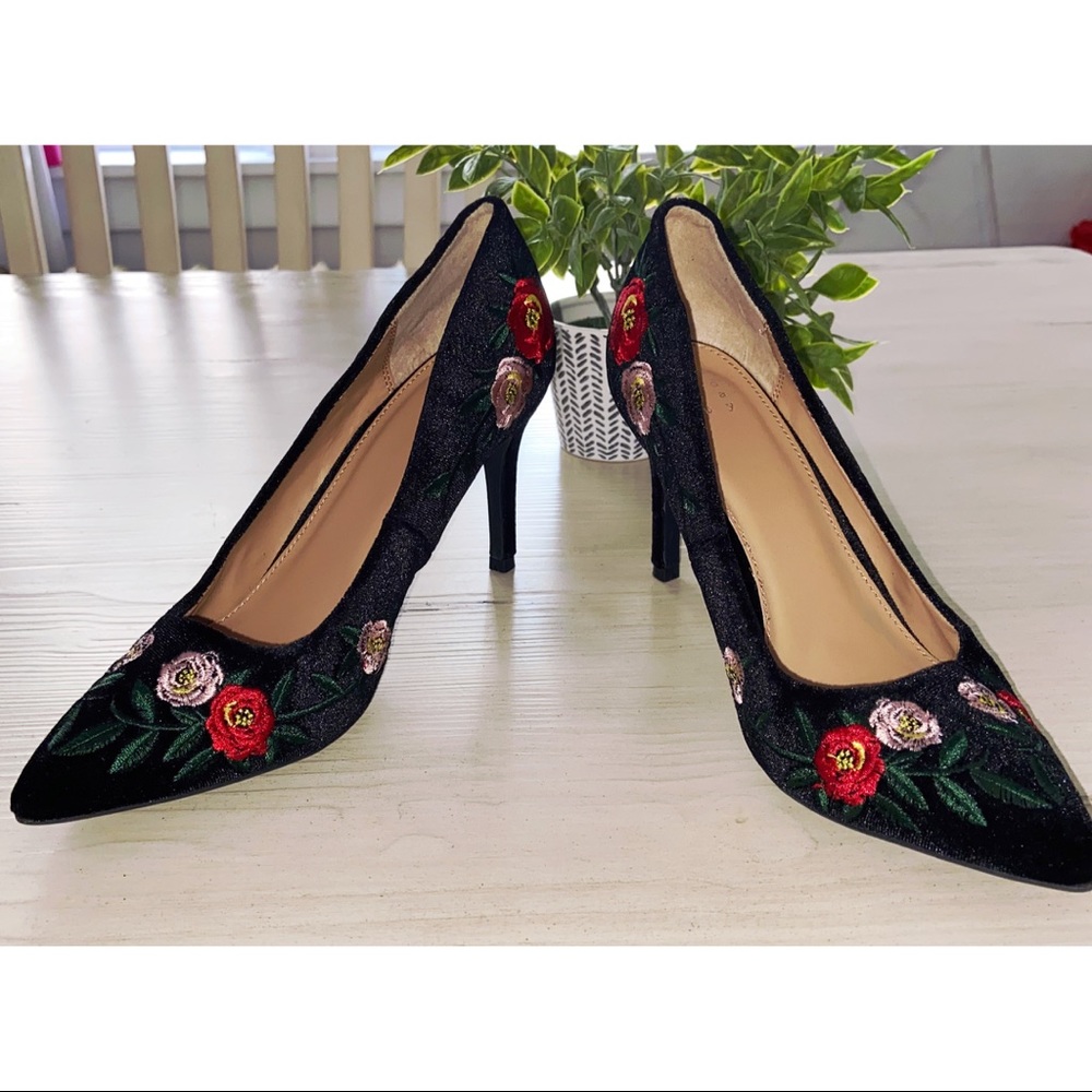 Floral Embroidered Heel